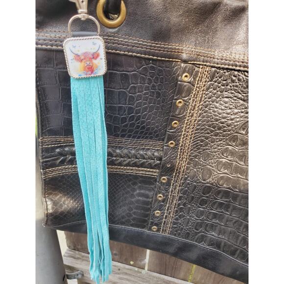 Handmade highland cow Leather Fringe Western bag charm, Long fringe keychain - Picture 4 of 4